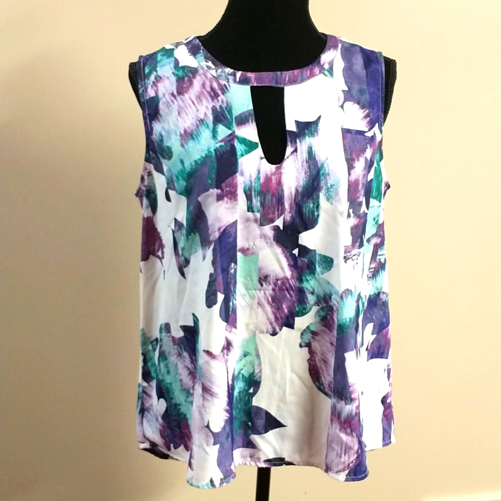 Sleeveless Swing Blouse
